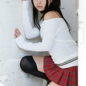 橋本麻耶と夜の病室で密室SEX