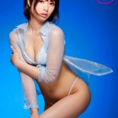 伝説のフラパラオナニー＆クンニイカセ＆汗だく汁だくセックス！照明がモザイク代わりでマ○コ全開オナニー＆クンニイカセ。続いてお互い汗と汁でぐちゃぐちゃでセックス＆イラマチオ。顔射＆お掃除フェラ。指マン潮吹き。ギュッと凝縮、ヌキどころ満載！ 川…